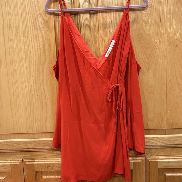 Lovers + Friends Off Shoulder Dress - Picture 6 of 12